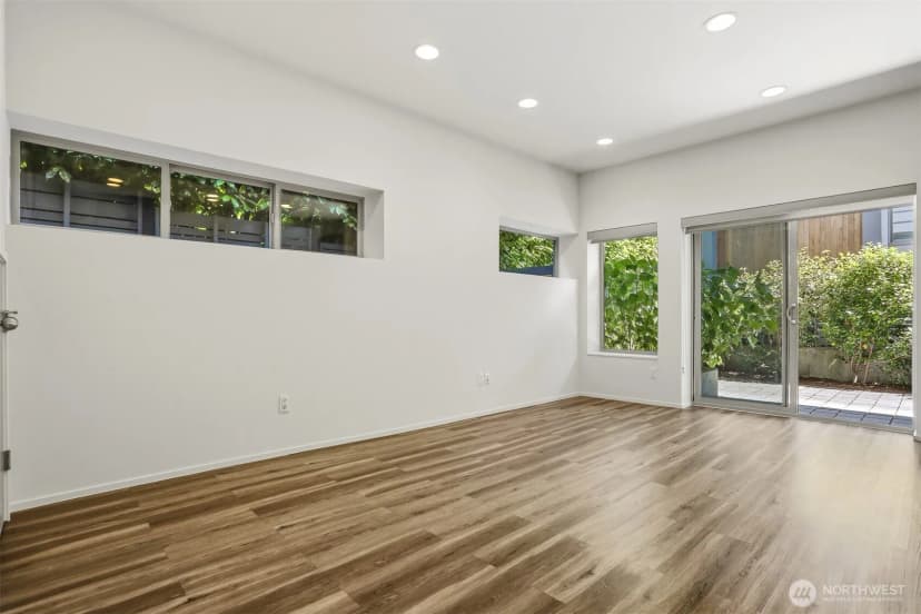 Property photo for 2651 22nd Avenue W #a, Seattle photo 3