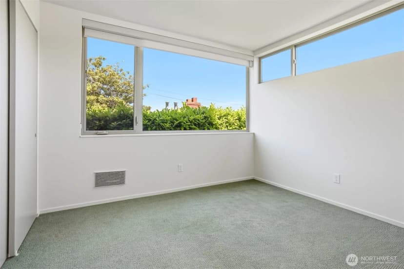 Property photo for 2651 22nd Avenue W #a, Seattle photo 17