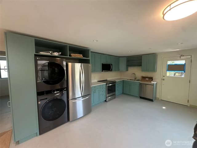 Property photo for 228 21st Avenue E, Seattle photo 5