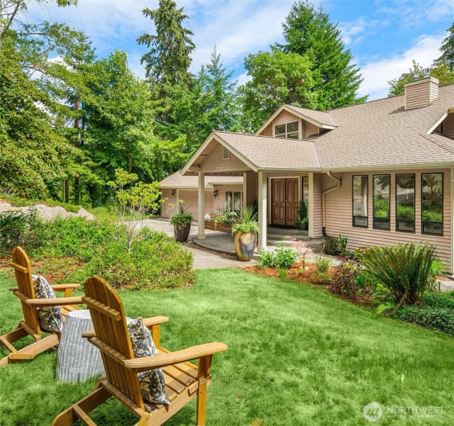 Property photo for 22808 105th Avenue Sw, Vashon