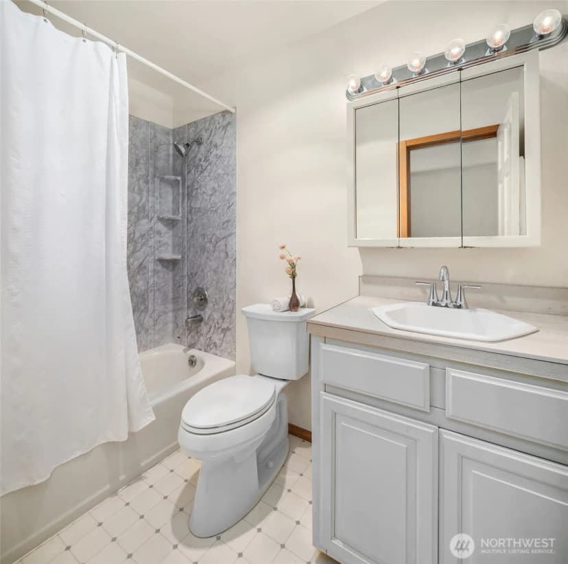 Property photo for 22808 105th Avenue Sw, Vashon photo 18