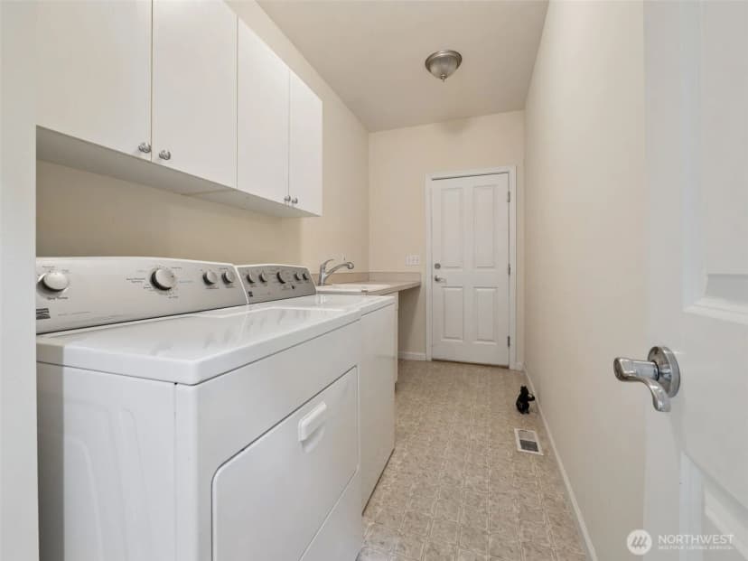 Property photo for 31867 48th Circle Sw #14a, Federal Way photo 24