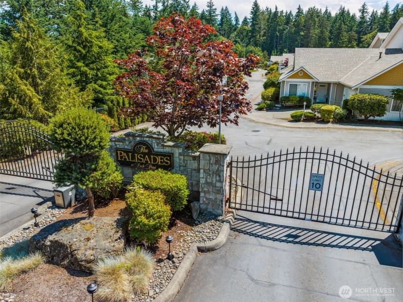 Property photo for 31867 48th Circle Sw #14a, Federal Way photo 2