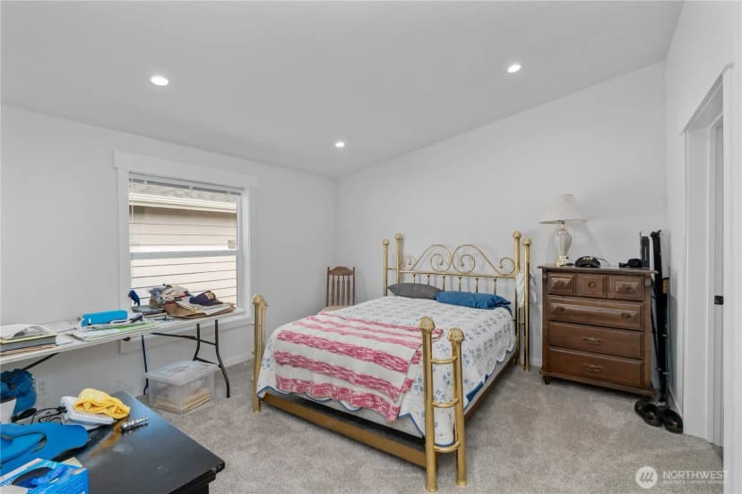 Property photo for 1019 Stanford Drive #69, Cosmopolis photo 14