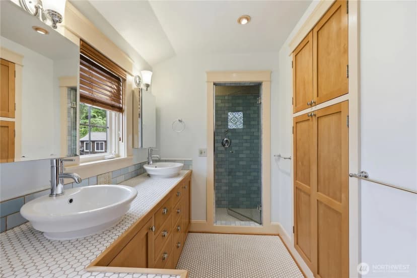 Property photo for 1223 Garfield, Port Townsend photo 25