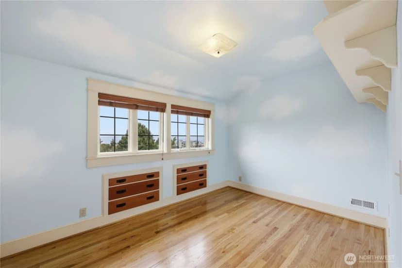 Property photo for 1223 Garfield, Port Townsend photo 31