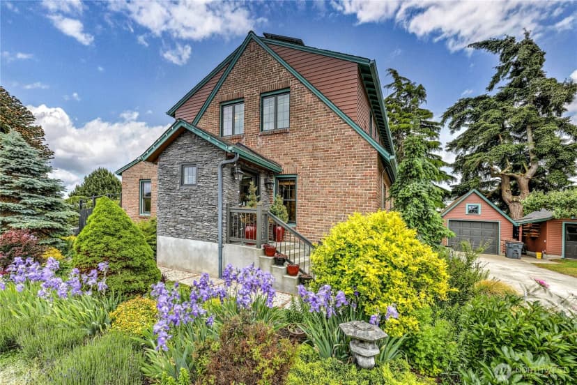 Property photo for 1223 Garfield, Port Townsend photo 2