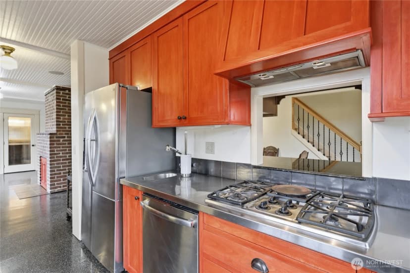 Property photo for 1223 Garfield, Port Townsend photo 20