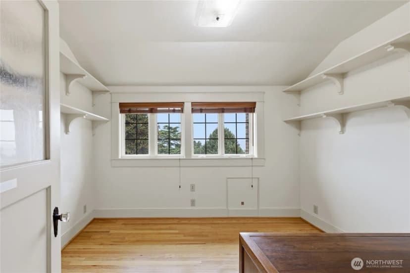 Property photo for 1223 Garfield, Port Townsend photo 24