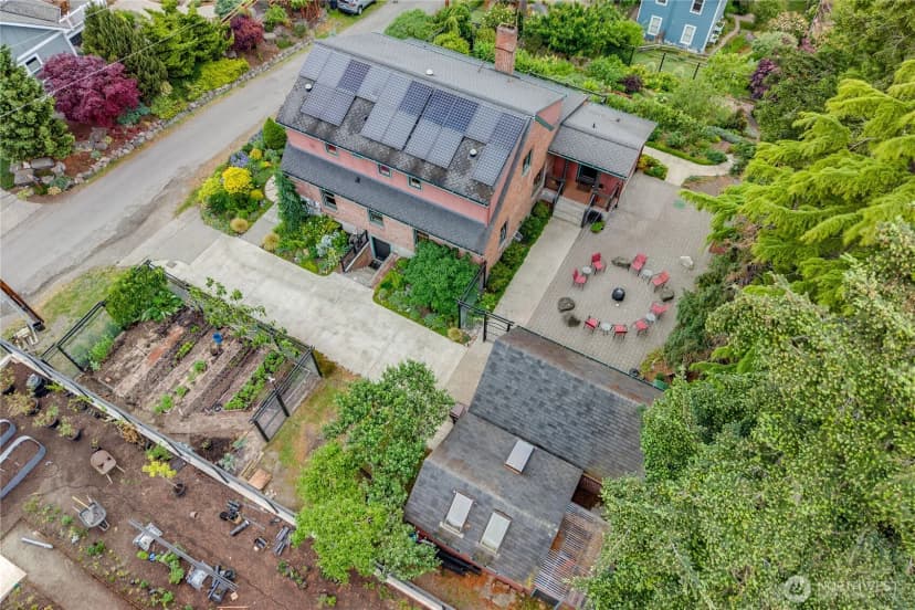 Property photo for 1223 Garfield, Port Townsend photo 40