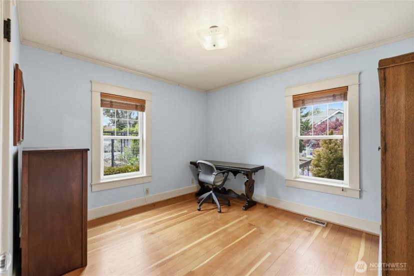 Property photo for 1223 Garfield, Port Townsend photo 16