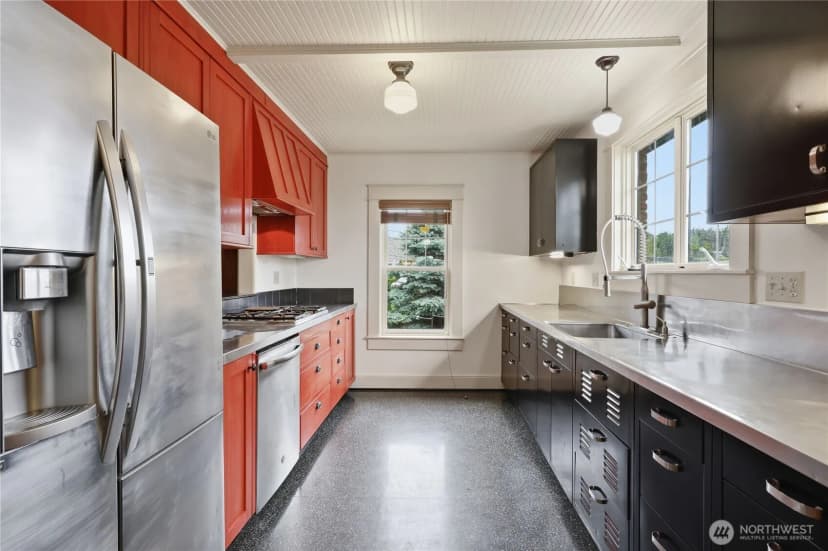 Property photo for 1223 Garfield, Port Townsend photo 19