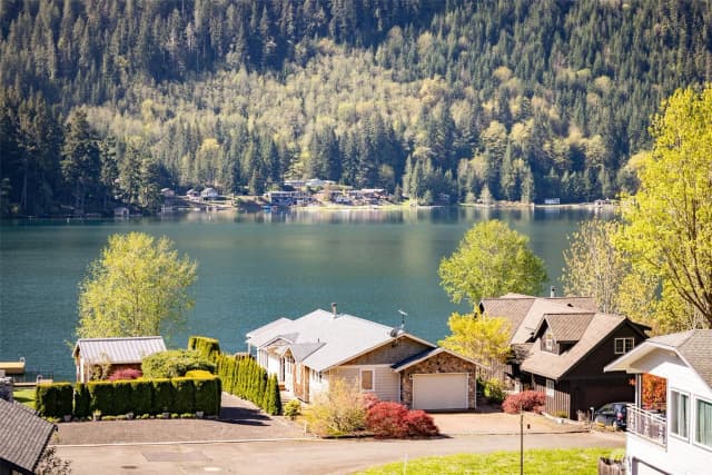 Property photo for 491 Maple Grove Road, Port Angeles photo 2
