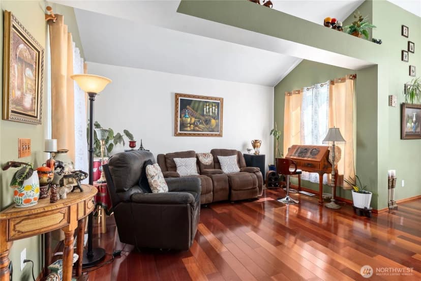 Property photo for 409 Kensington Ave Nw, Orting photo 7