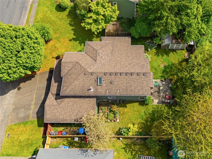 Property photo for 409 Kensington Ave Nw, Orting photo 35