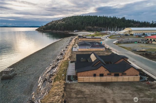 Property photo for 2215 Skyline Way, Anacortes