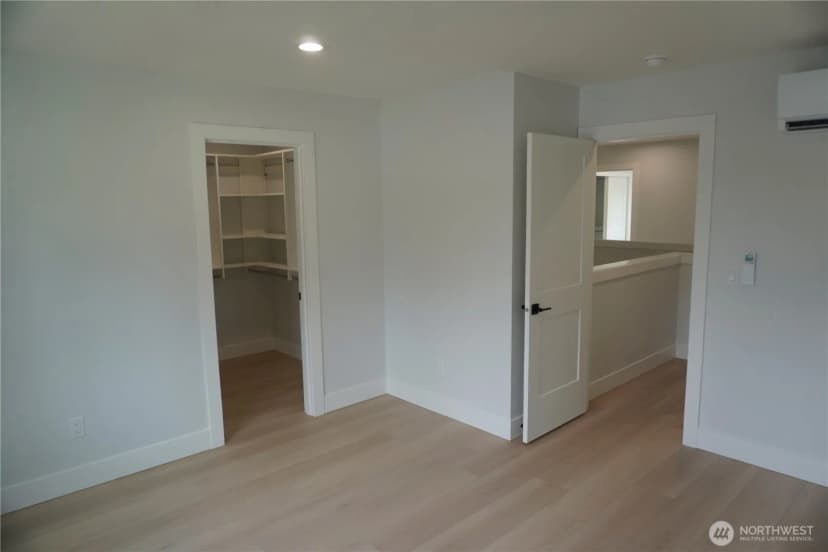 Property photo for 2644 S 146th Street, Sea Tac photo 36
