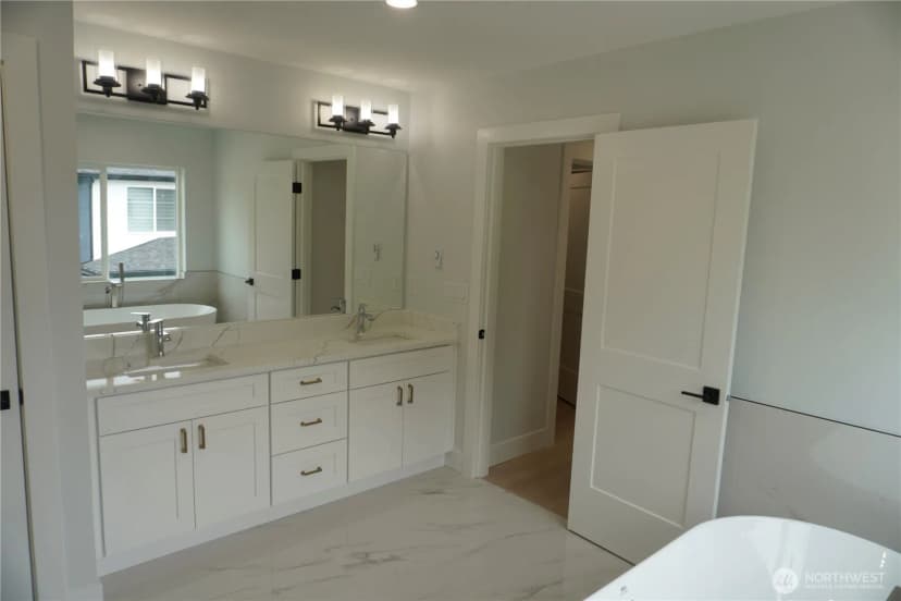 Property photo for 2644 S 146th Street, Sea Tac photo 40