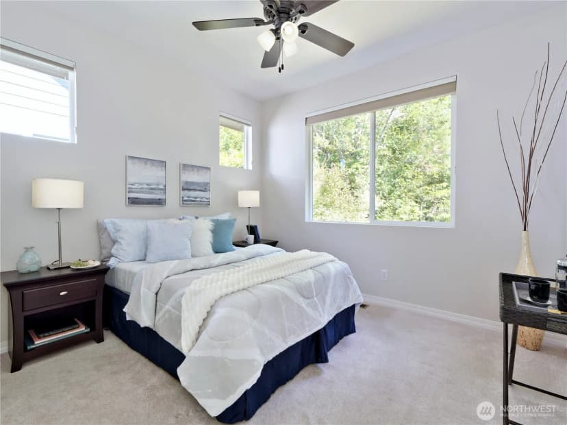 Property photo for 11706 239th Avenue Ne, Redmond photo 17