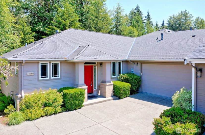 Property photo for 11706 239th Avenue Ne, Redmond photo 24
