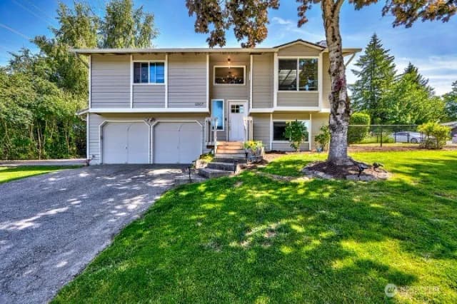 Property photo for 2207 180th Place Se, Bothell