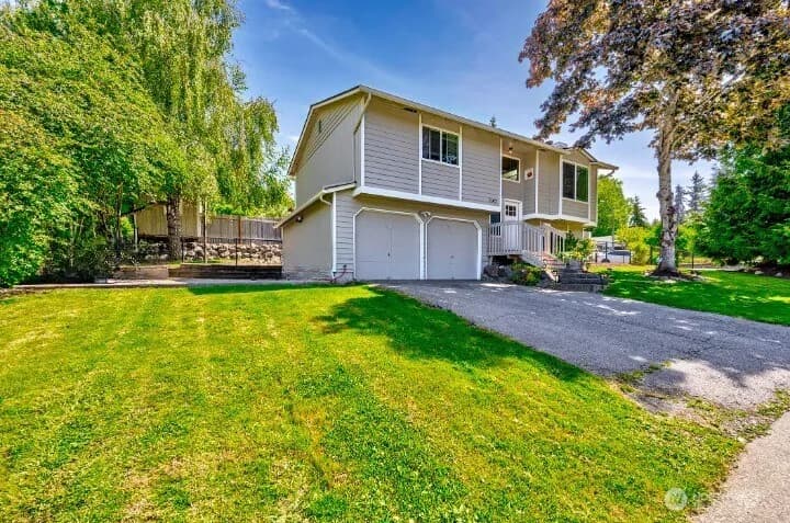 Property photo for 2207 180th Place Se, Bothell photo 5