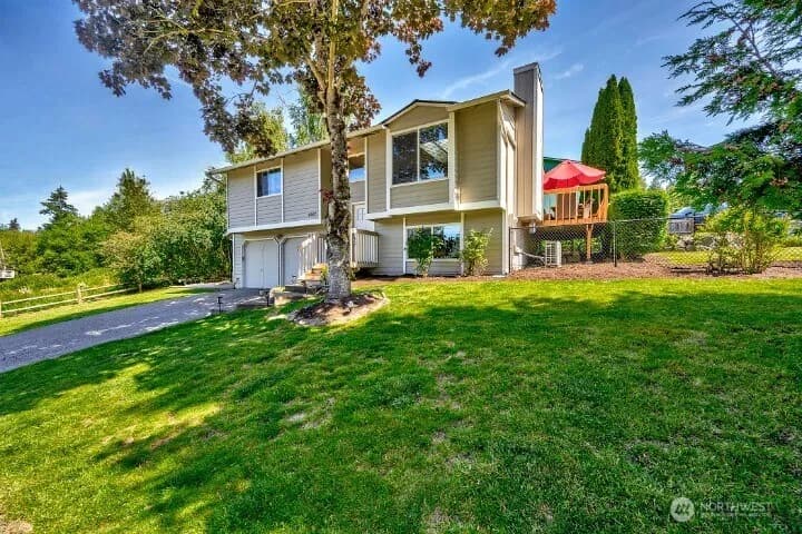 Property photo for 2207 180th Place Se, Bothell photo 13