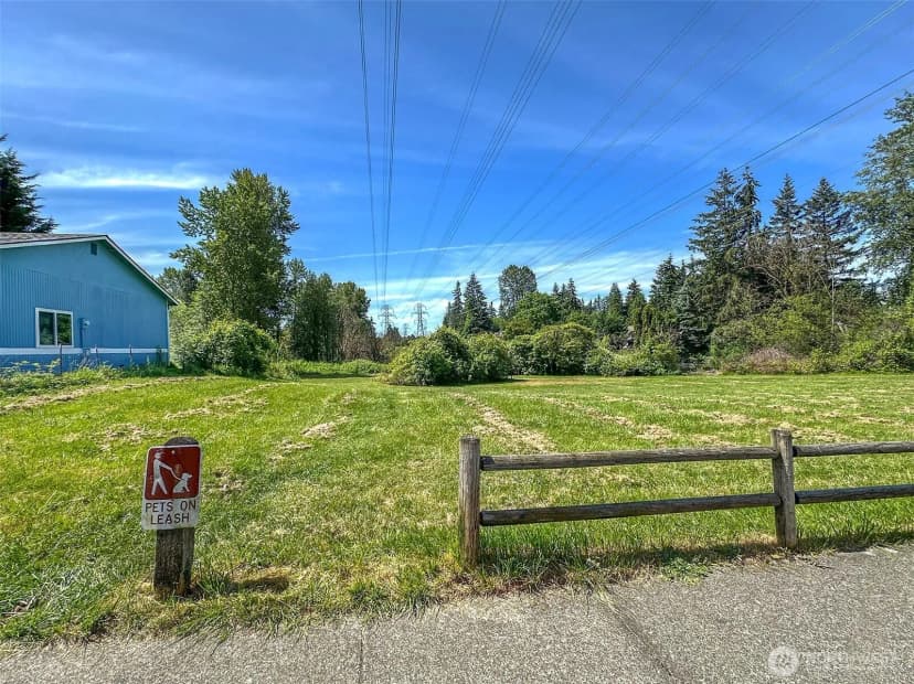 Property photo for 2207 180th Place Se, Bothell photo 14