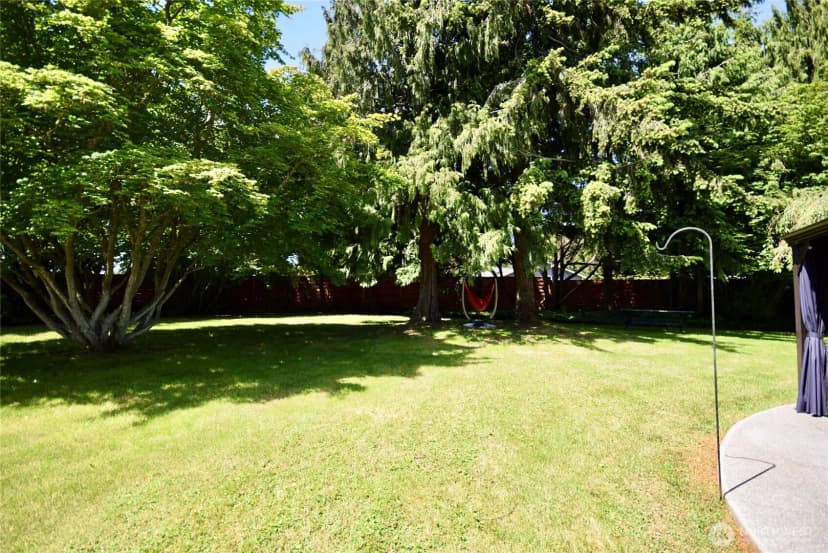 Property photo for 42 Ioka Road, Sequim photo 34