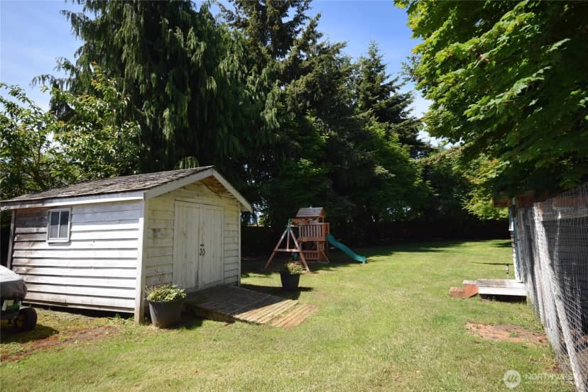 Property photo for 42 Ioka Road, Sequim photo 37