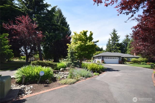 Property photo for 42 Ioka Road, Sequim photo 4