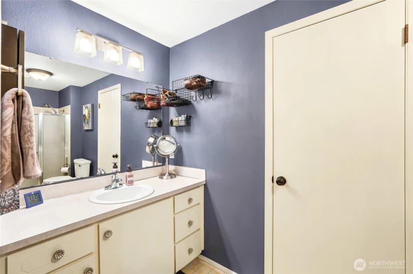 Property photo for 11714 Se 93rd Street, Newcastle photo 14
