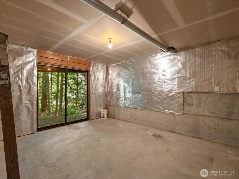 Property photo for 17116 Gravenstein Road, Bothell photo 18