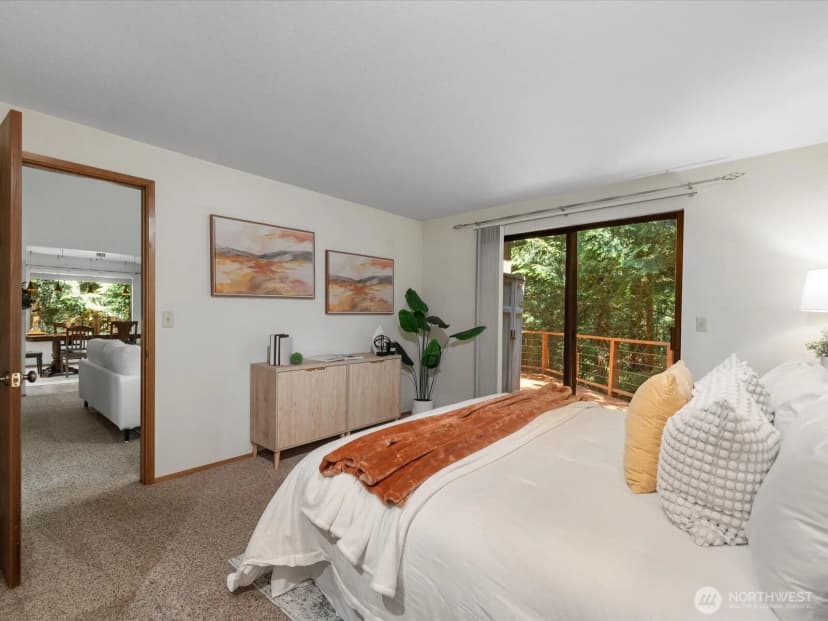Property photo for 17116 Gravenstein Road, Bothell photo 14