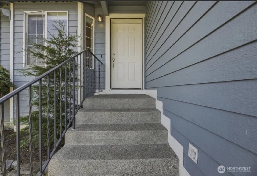 Property photo for 6812 145th Street Ct E, Puyallup photo 3