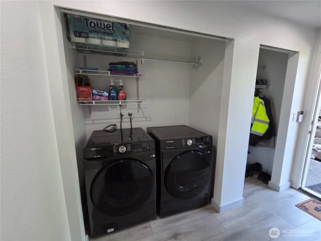 Property photo for 24616 45th Place S, Kent photo 5