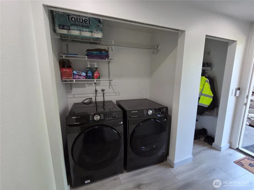Property photo for 24616 45th Place S, Kent photo 5