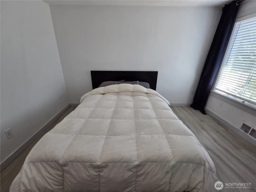 Property photo for 24616 45th Place S, Kent photo 18