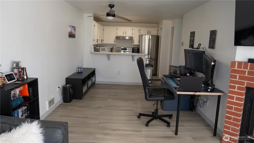 Property photo for 24616 45th Place S, Kent photo 10