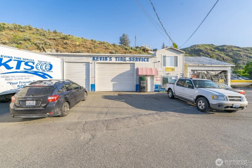 Property photo for 1217 W Woodin Avenue, Chelan photo 8