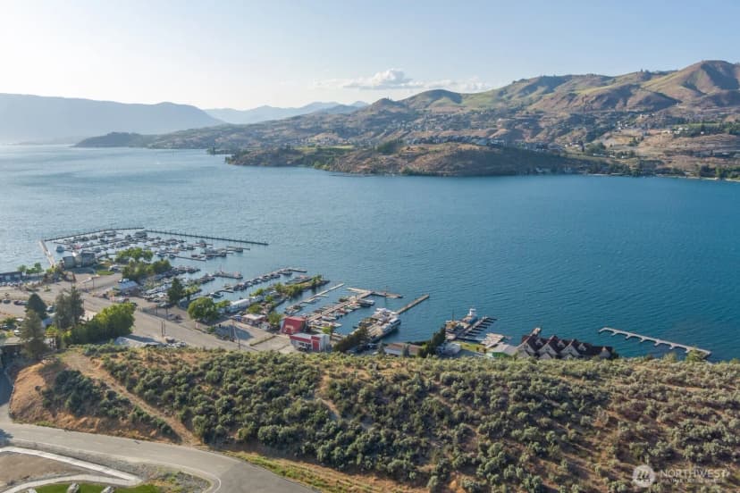 Property photo for 1217 W Woodin Avenue, Chelan photo 18