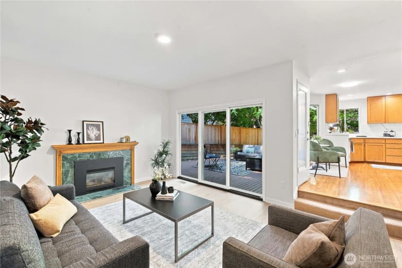 Property photo for 22214 Ne 28th Place, Sammamish photo 7