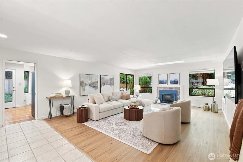 Property photo for 22214 Ne 28th Place, Sammamish photo 4