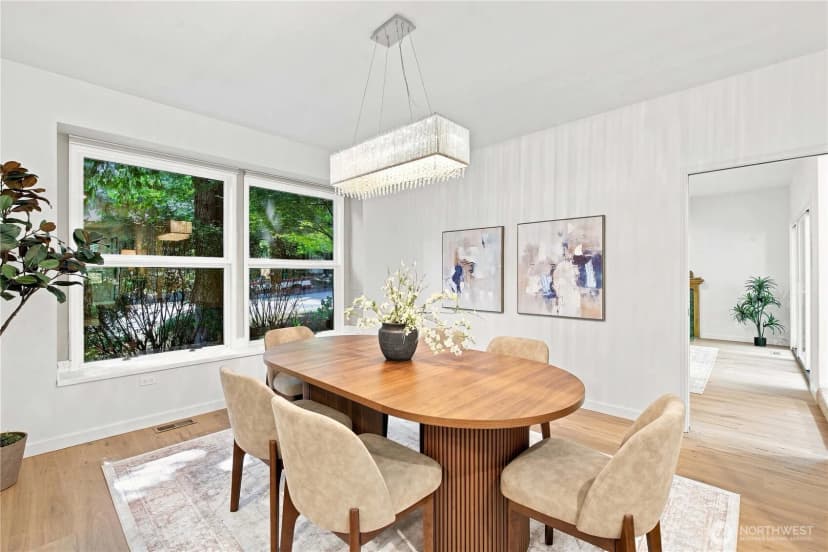 Property photo for 22214 Ne 28th Place, Sammamish photo 5
