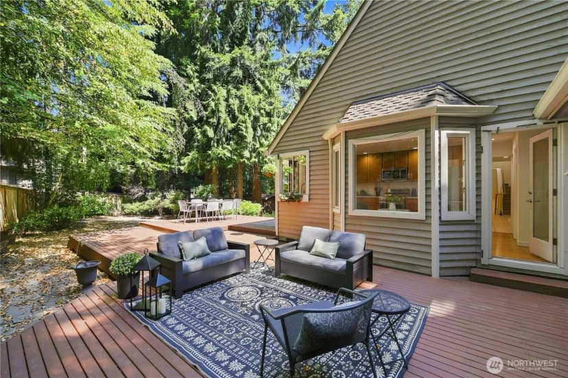 Property photo for 22214 Ne 28th Place, Sammamish photo 19