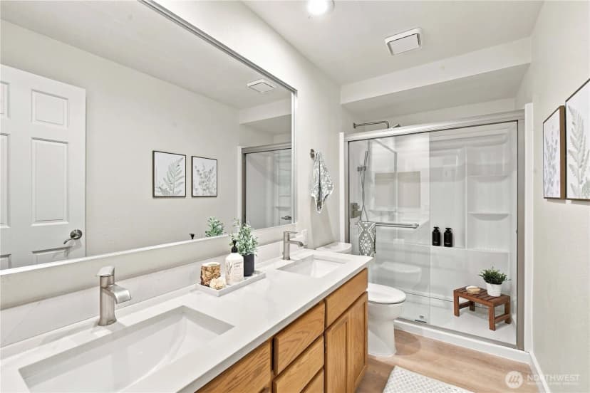 Property photo for 22214 Ne 28th Place, Sammamish photo 17