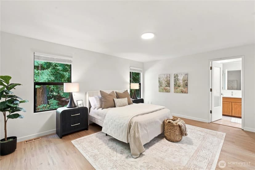 Property photo for 22214 Ne 28th Place, Sammamish photo 11