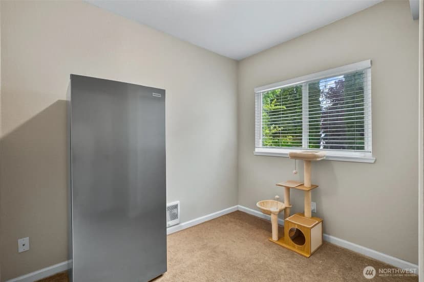 Property photo for 2114 186th Place Se, Bothell photo 22