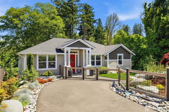 Property photo for 307 Puyallup Street Steilacoom, Steilacoom