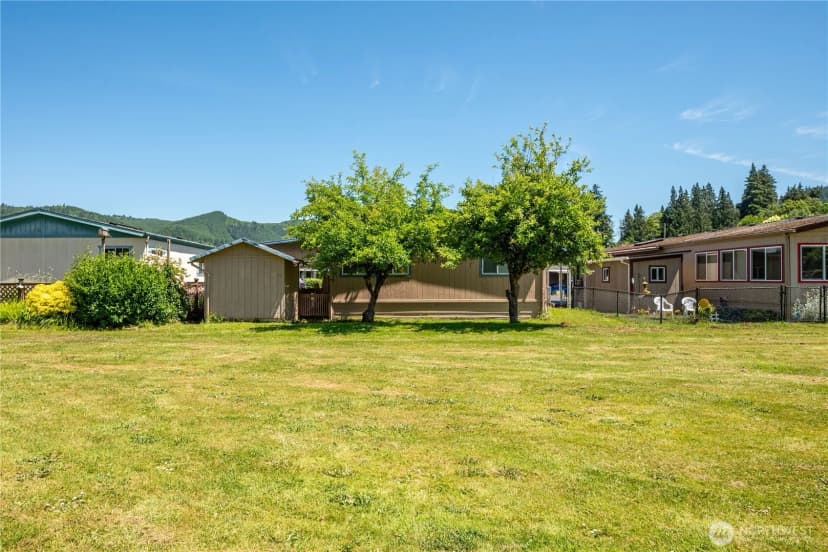 Property photo for 2355 Sparrow Loop #169, Kelso photo 31